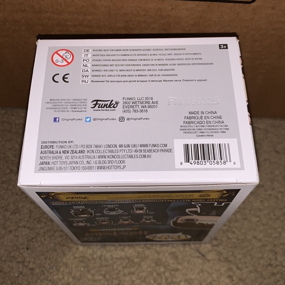 Harry Potter Funko Pop #01 Collectible Figure - Picture 7 of 7